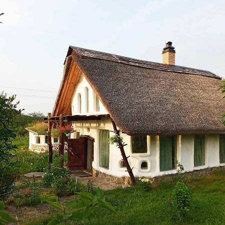 Сказочный Дом Vila Buki  Exterior foto